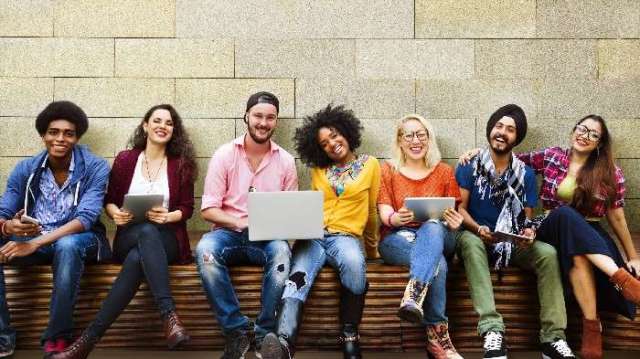 Cumbre Mundial de Jóvenes sobre Turismo, Italia